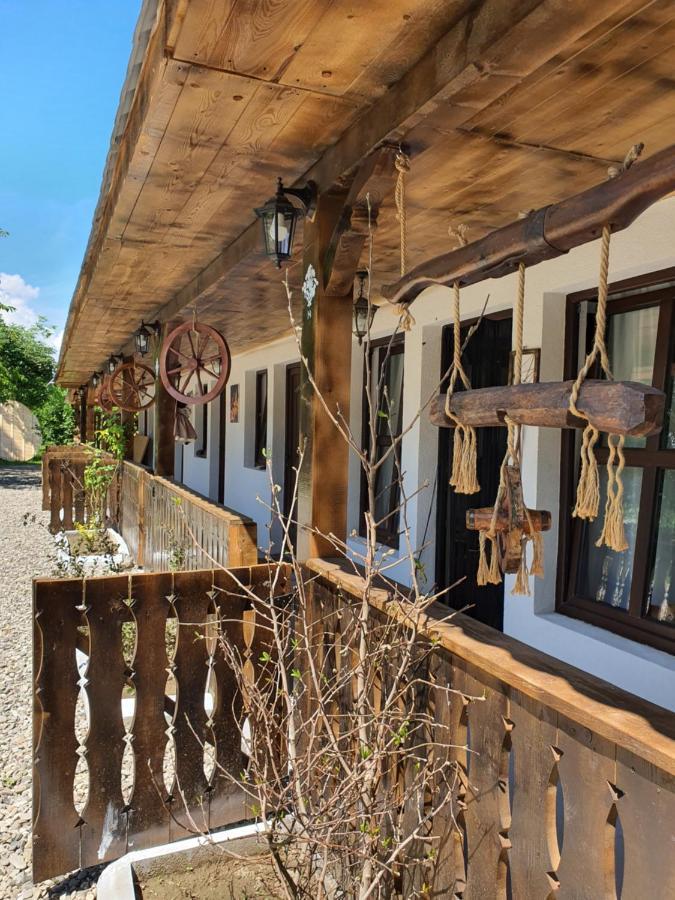 La Romaneasa Săpînţa Екстериор снимка