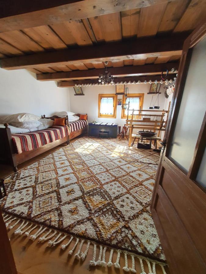 La Romaneasa Săpînţa Екстериор снимка