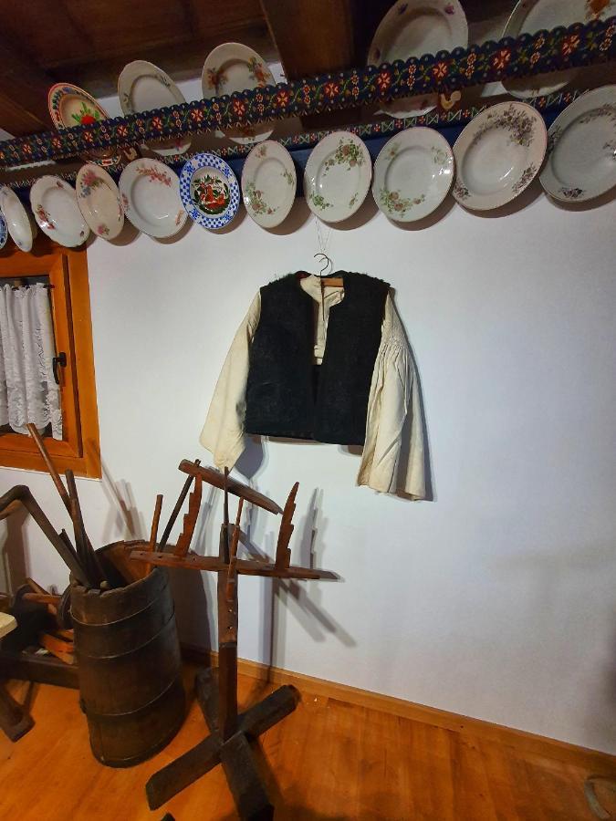 La Romaneasa Săpînţa Екстериор снимка